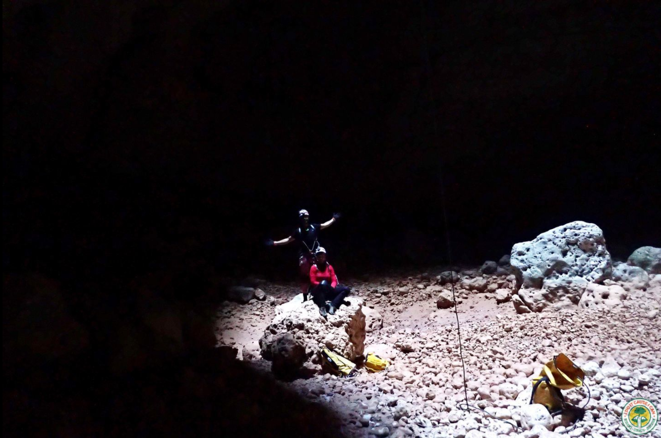 Joanna Slomiak & Toufic Abou Nader Arch cave oman